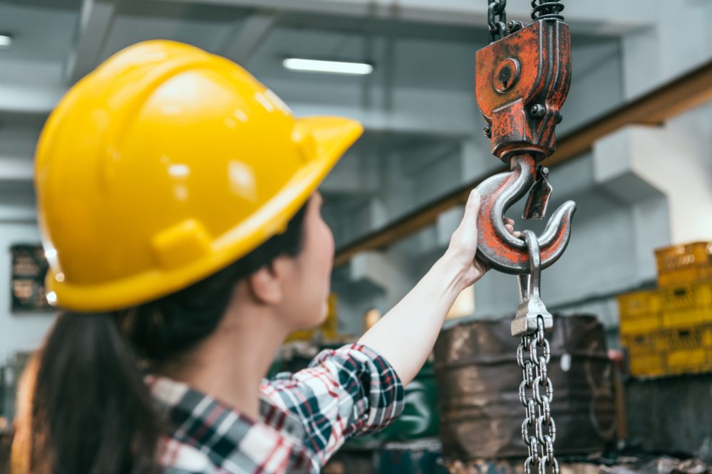 safety regulations for cranes