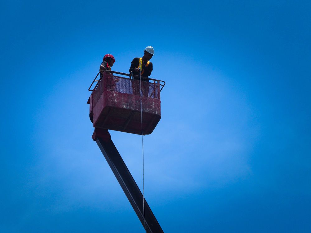 revisión de ganchos grúa