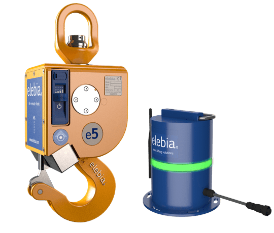 Subsea Hook for Subsea Lifting Operations - Gancho Forjado Submarino para Operaciones Submarinas - Gancio Sottomarino - Crochet Sous-marin - Unterwasser Haken - Подводный крюк